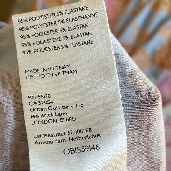 Free People Make A Statement Floral Flare Pants in Cloud Combo Size Large - Picture 5 of 6